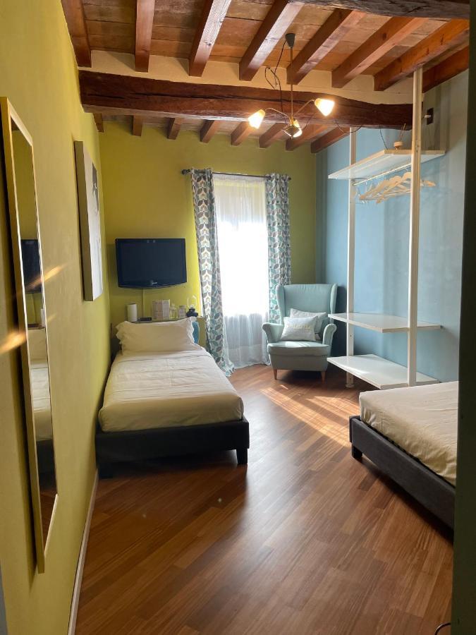 Le Camere Di Bsuites Affittacamere Parma Kültér fotó