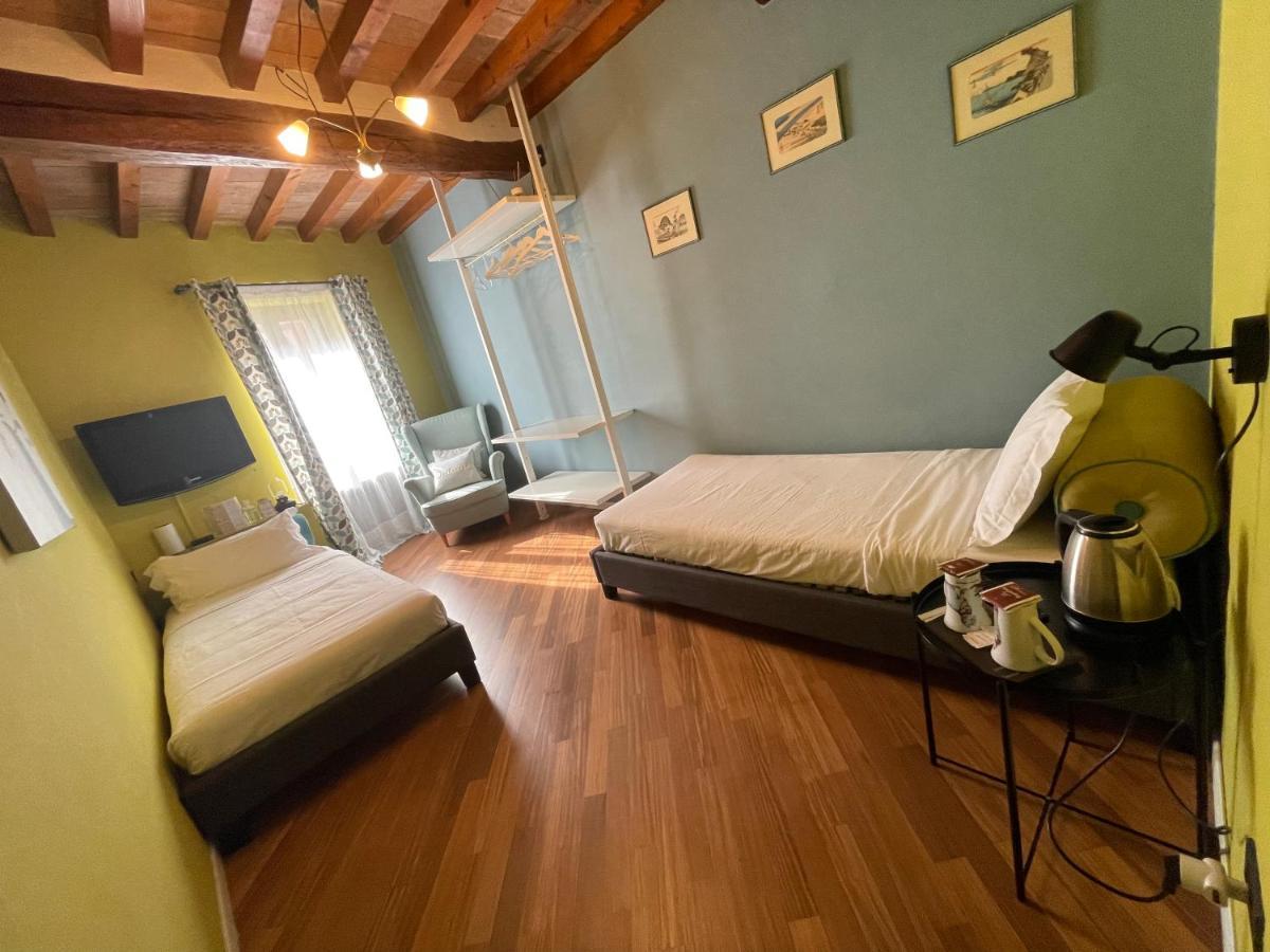Le Camere Di Bsuites Affittacamere Parma Kültér fotó