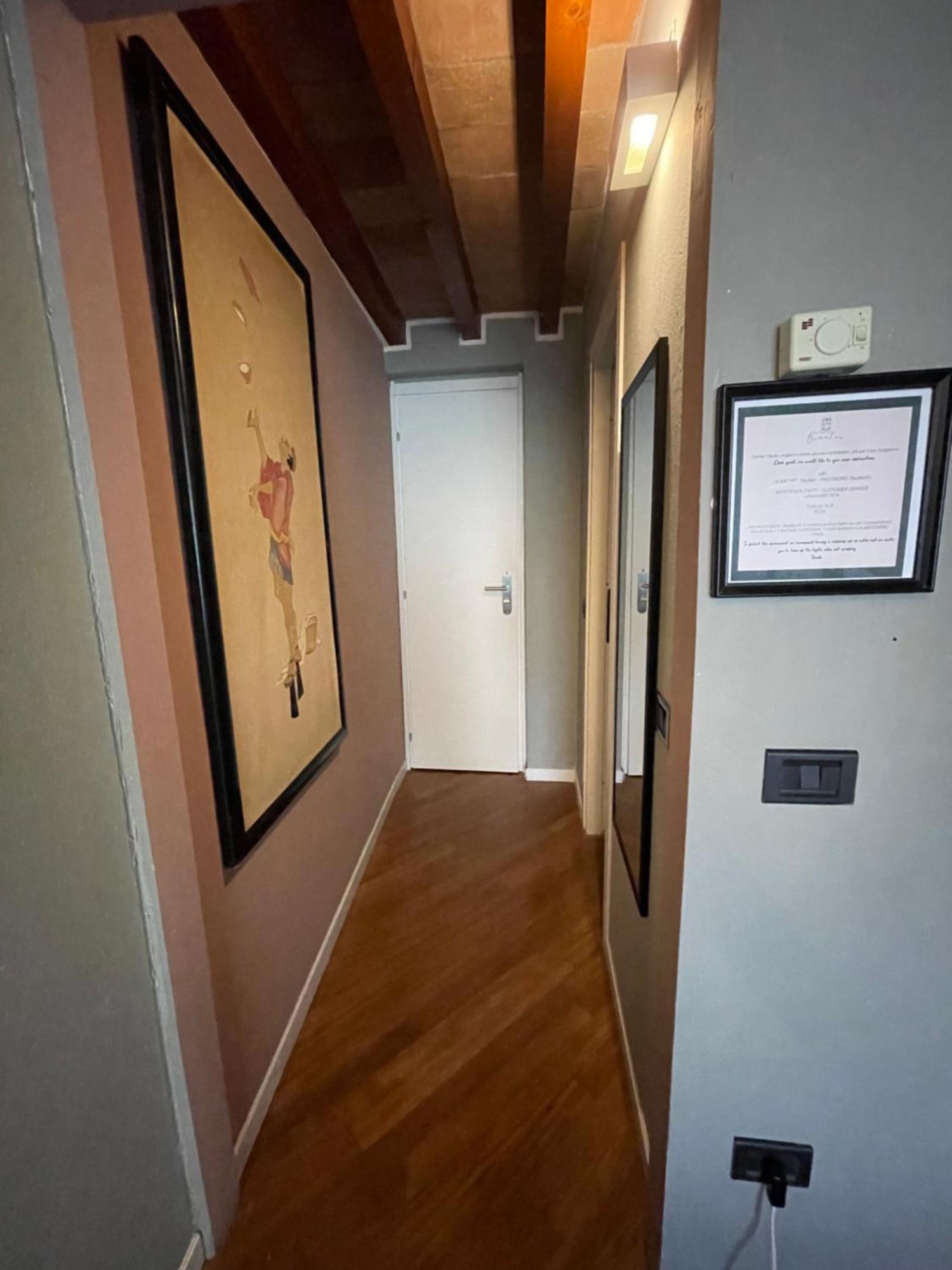 Le Camere Di Bsuites Affittacamere Parma Kültér fotó