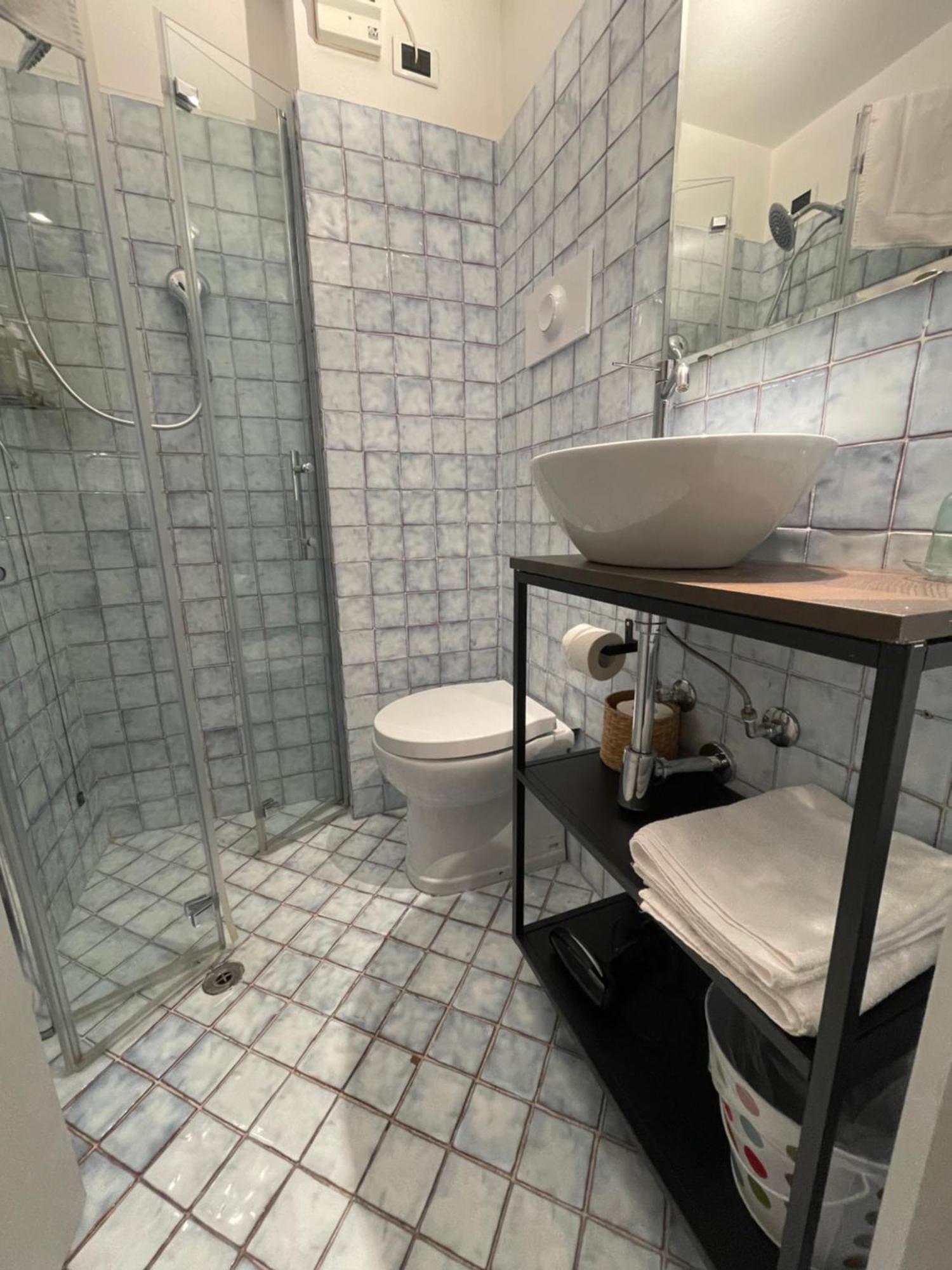 Le Camere Di Bsuites Affittacamere Parma Kültér fotó