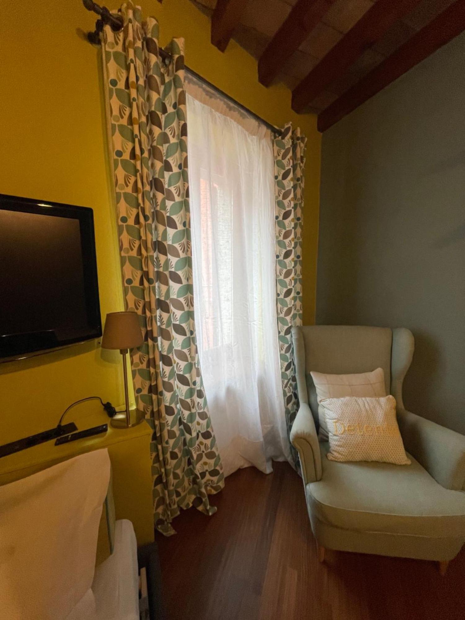 Le Camere Di Bsuites Affittacamere Parma Kültér fotó
